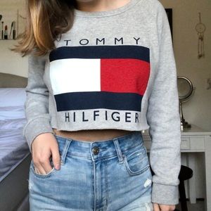 Tommy Hilfiger Cropped Crewneck